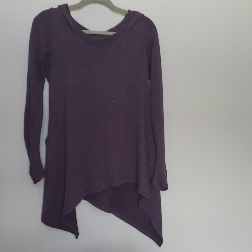 Hooded purple tunic sweater